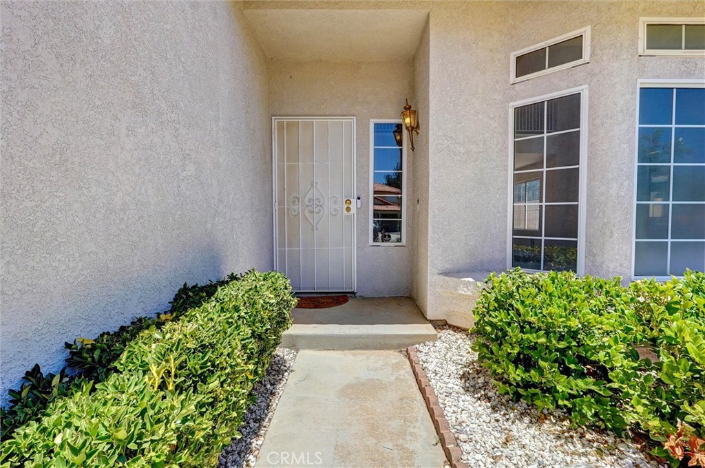 3121 Crowne Drive Property Photo 4