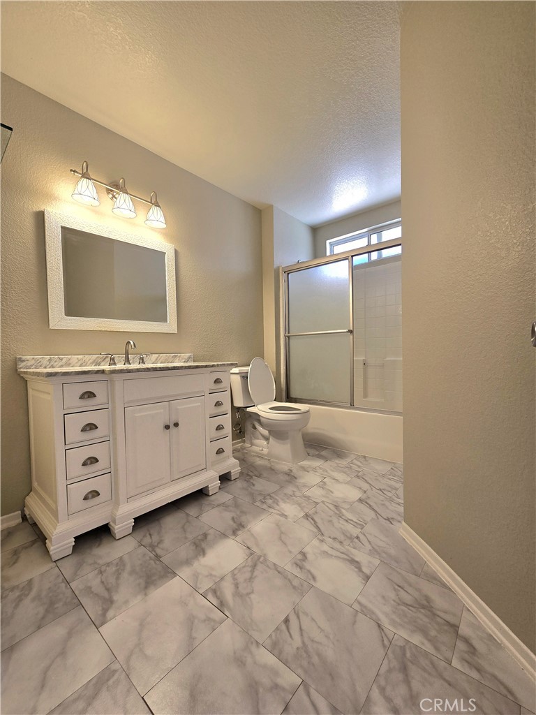 3121 Crowne Drive Property Photo 25
