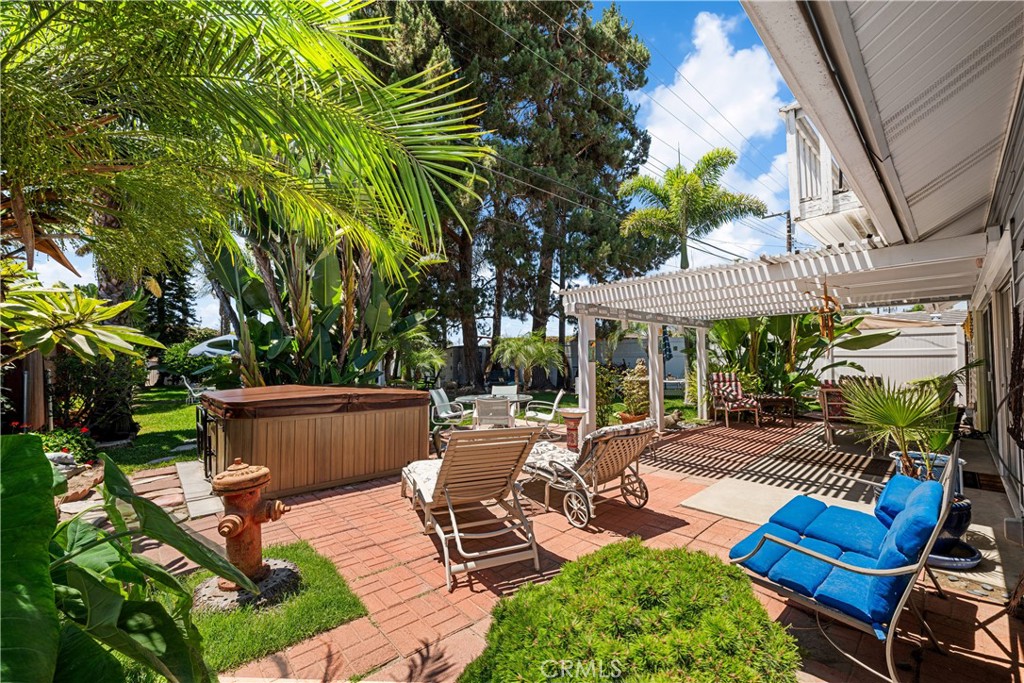 14831 Domart Property Photo 1