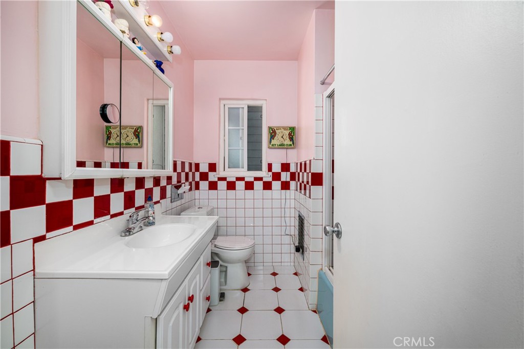 14831 Domart Property Photo 27