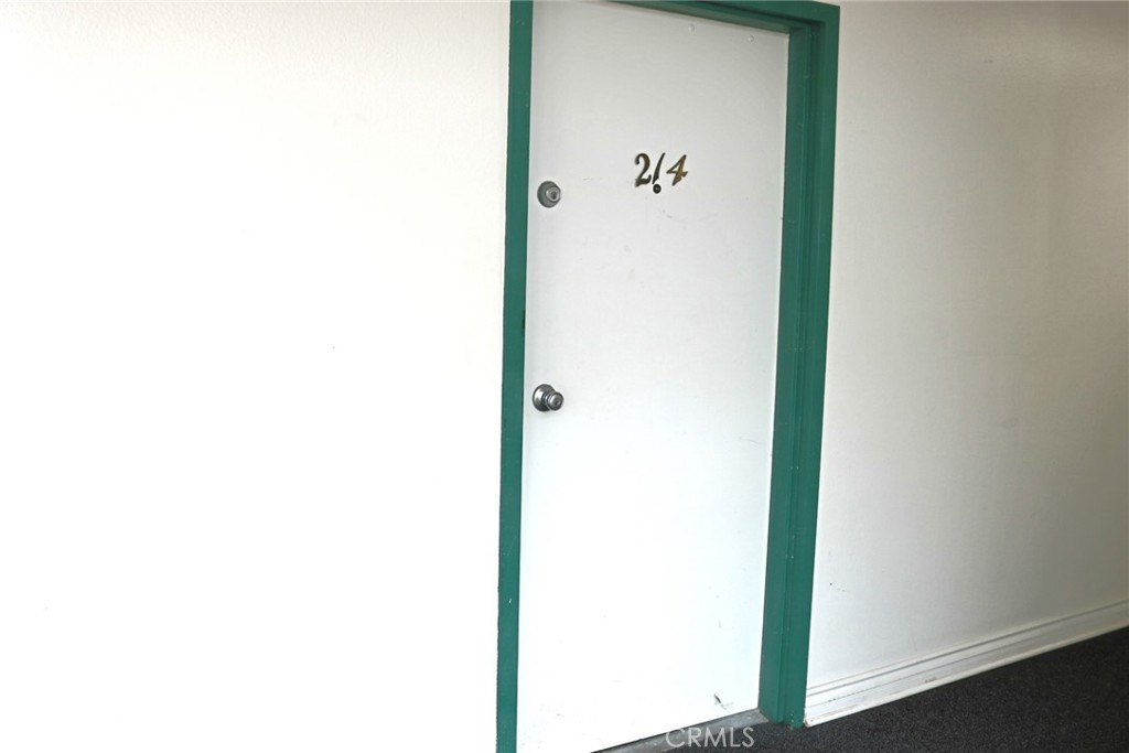 5585 E Pacific Coast Highway #214 Property Photo 11