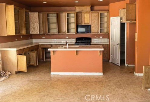 6633 Meadowlark Property Photo 2