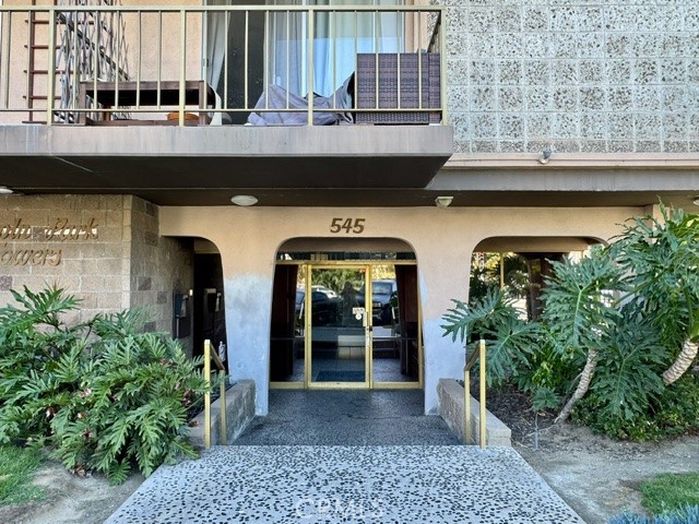 545 Chestnut Avenue 306 Property Photo 3