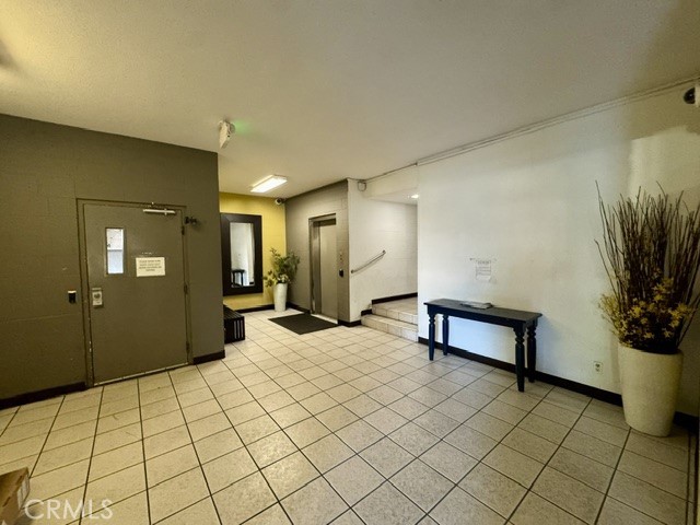 545 Chestnut Avenue 306 Property Photo 6