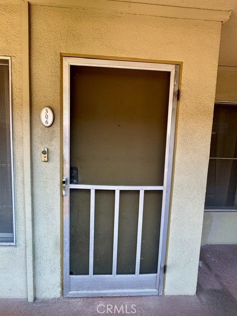 545 Chestnut Avenue 306 Property Photo 12
