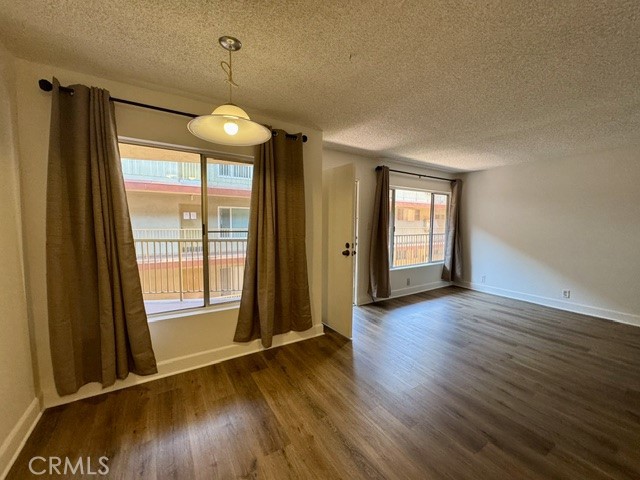545 Chestnut Avenue 306 Property Photo 14