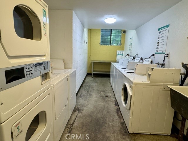 545 Chestnut Avenue 306 Property Photo 29