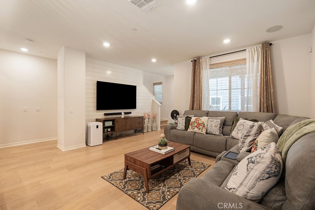 1341 Reliance Property Photo 15