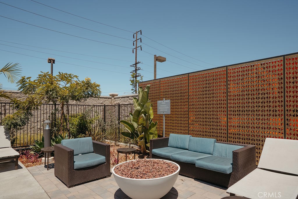 1341 Reliance Property Photo 40