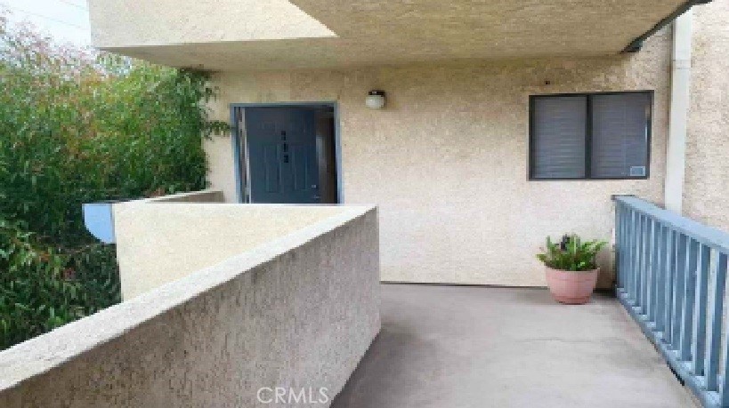 2309 E 17th 202 Property Photo 14