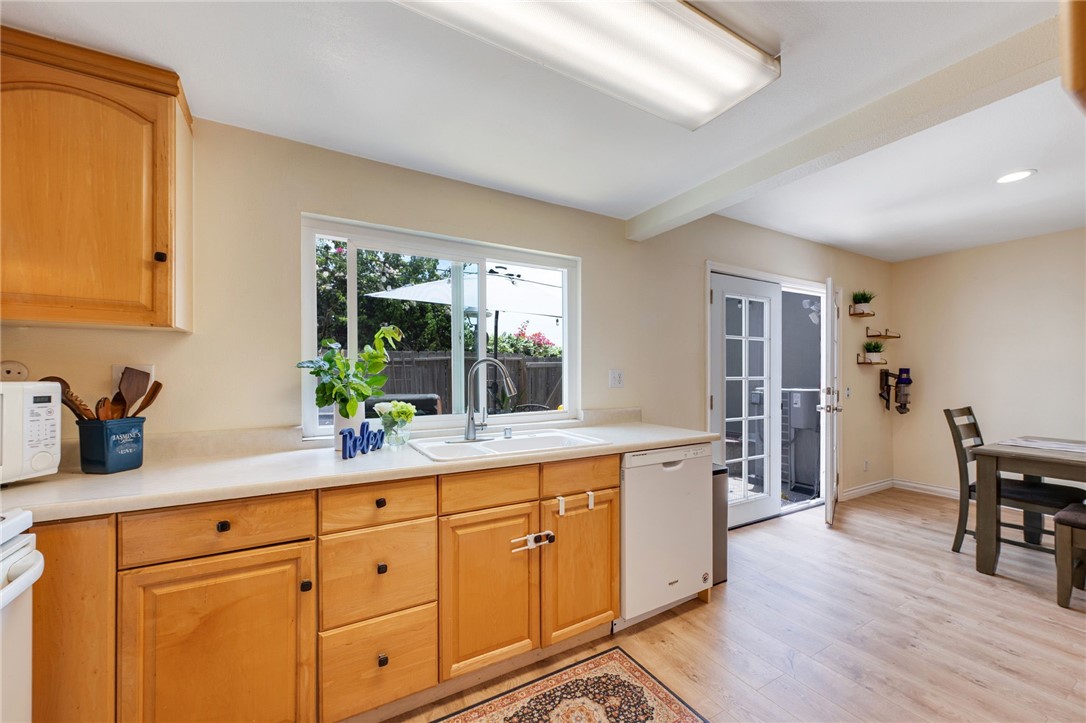 4792 Larwin Avenue Property Photo 13