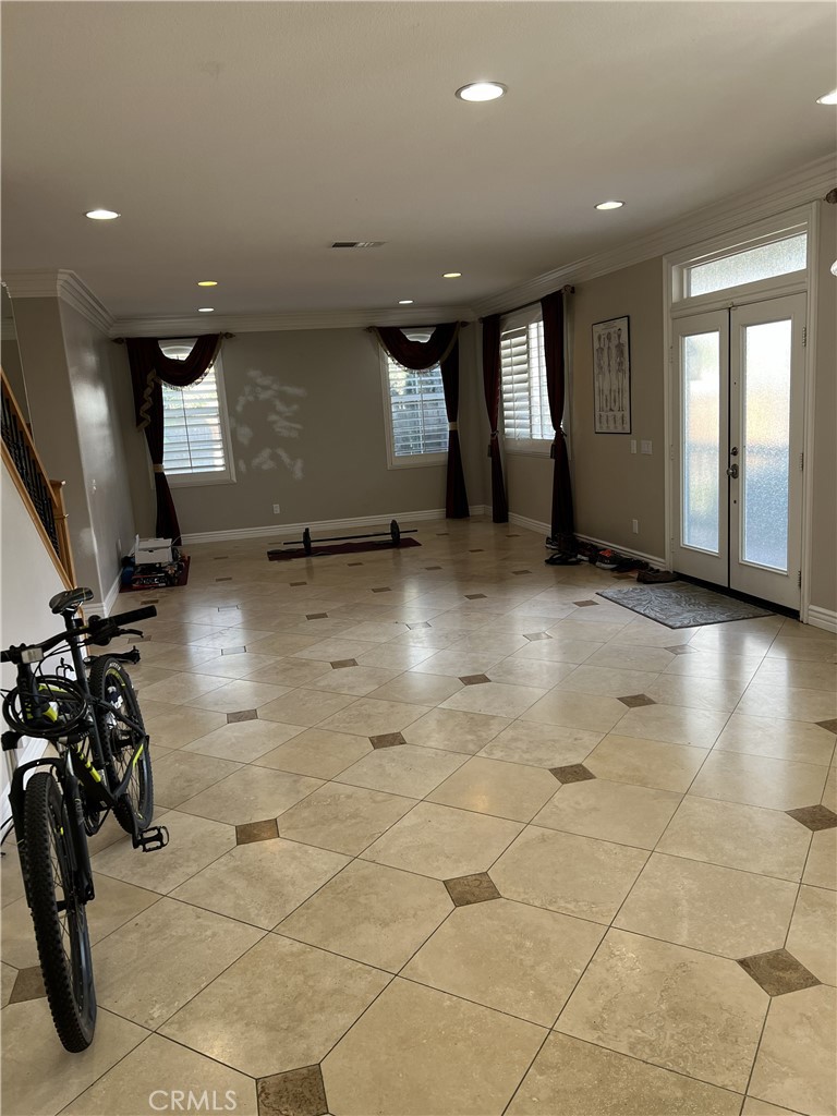 45009 Oakford Court Property Photo 6