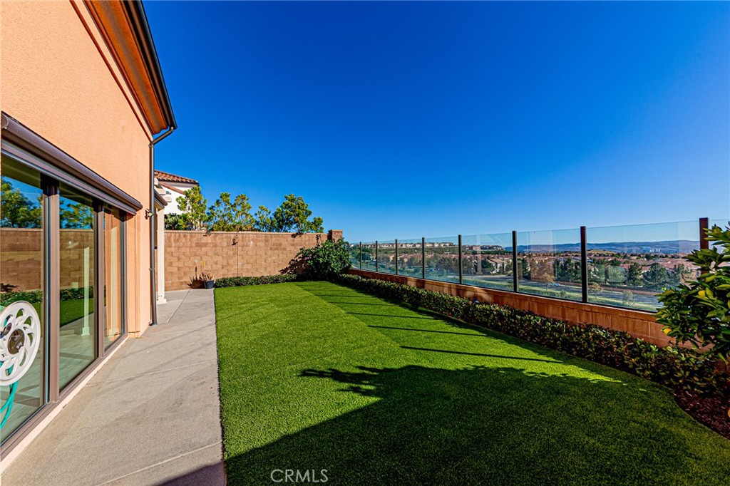 121 Trumpet Flower Property Photo 46