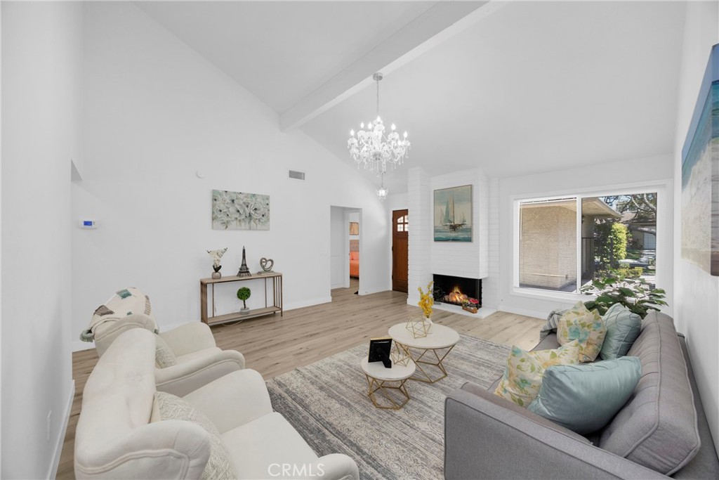 17311 Peach Property Photo 3