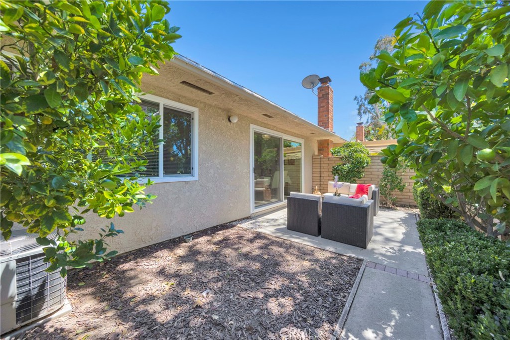 17311 Peach Property Photo 29