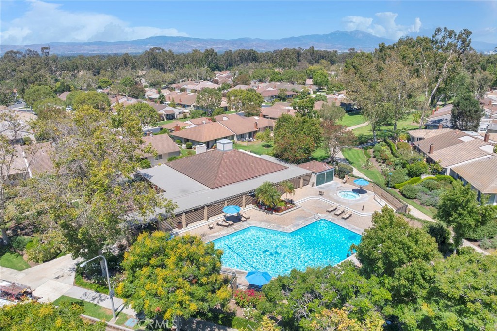 17311 Peach Property Photo 37