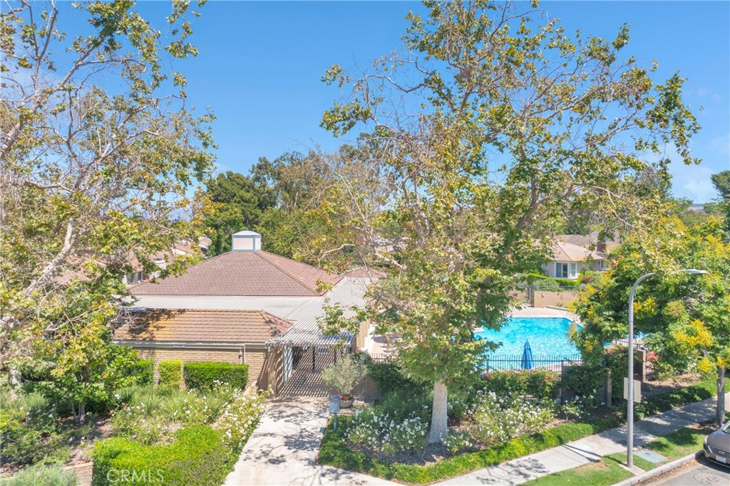 17311 Peach Property Photo 38