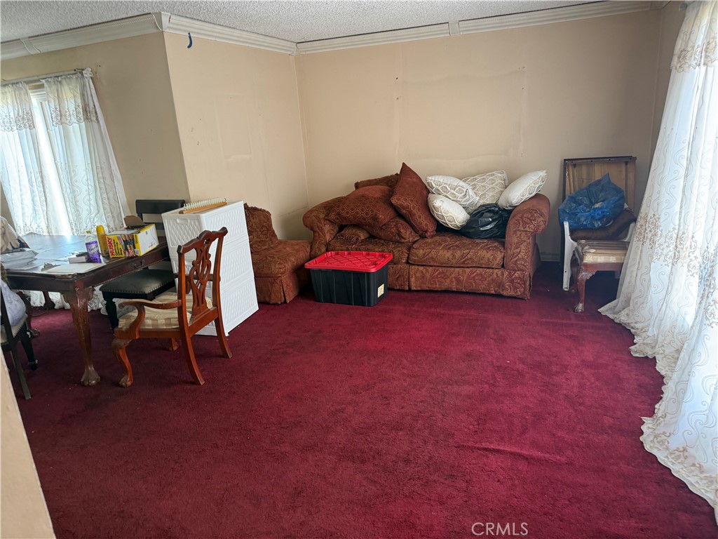 422 E 138th Property Photo 4