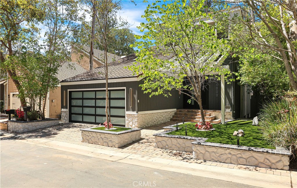 24802 Forest Knoll Property Photo 1
