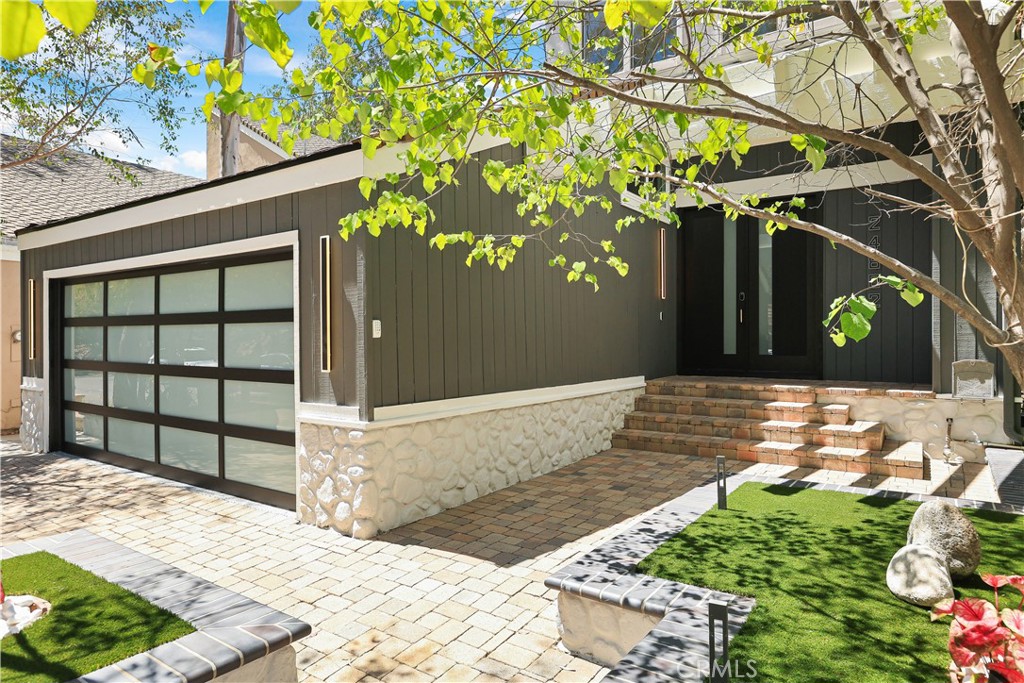 24802 Forest Knoll Property Photo 11