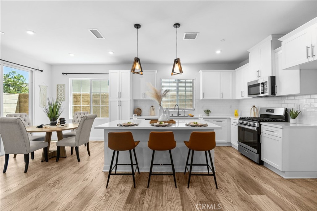 16069 Narni Lane Property Photo 4