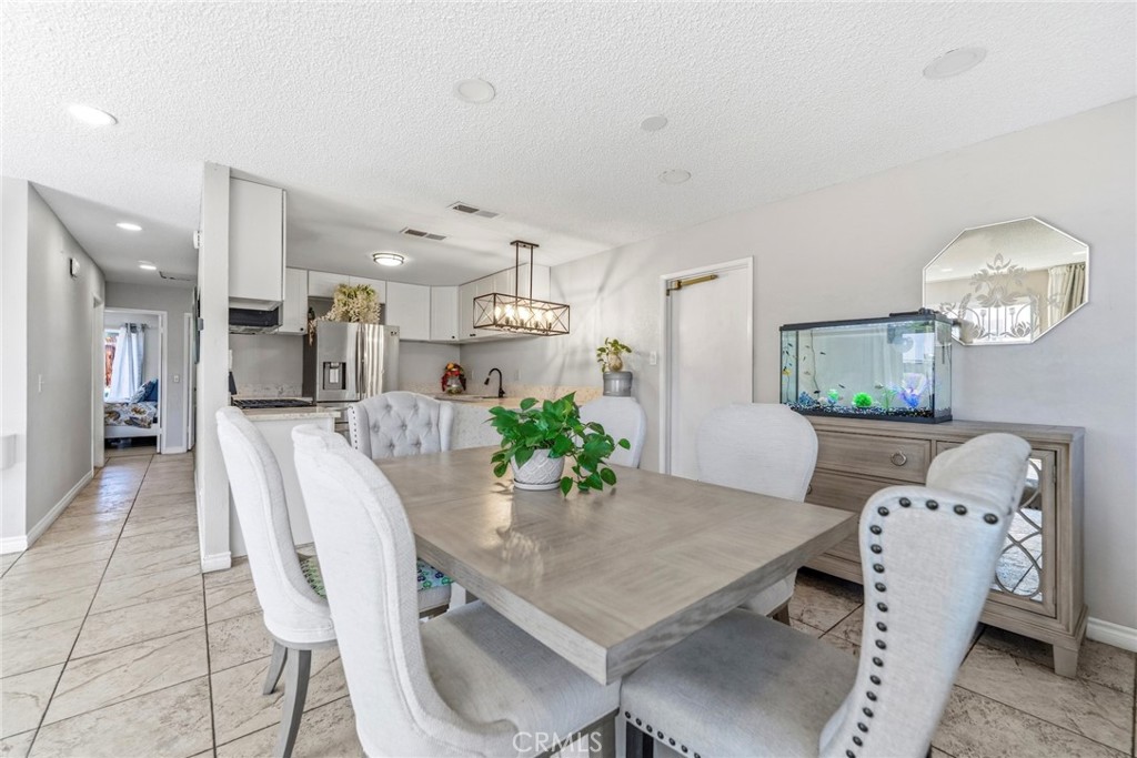 961 Park Property Photo 7