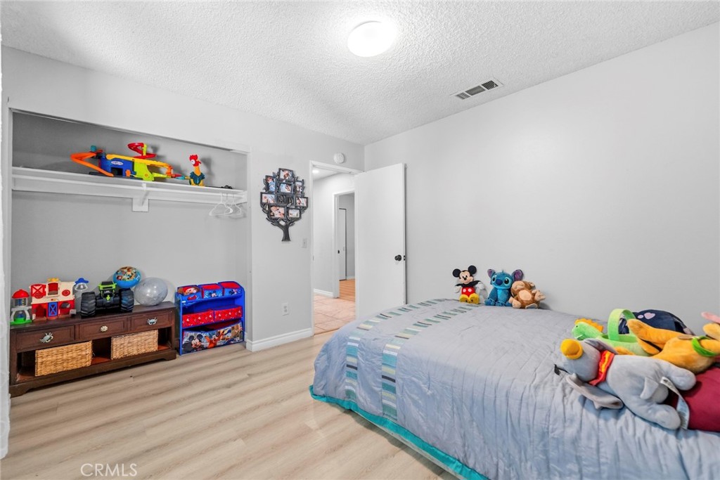 961 Park Property Photo 14