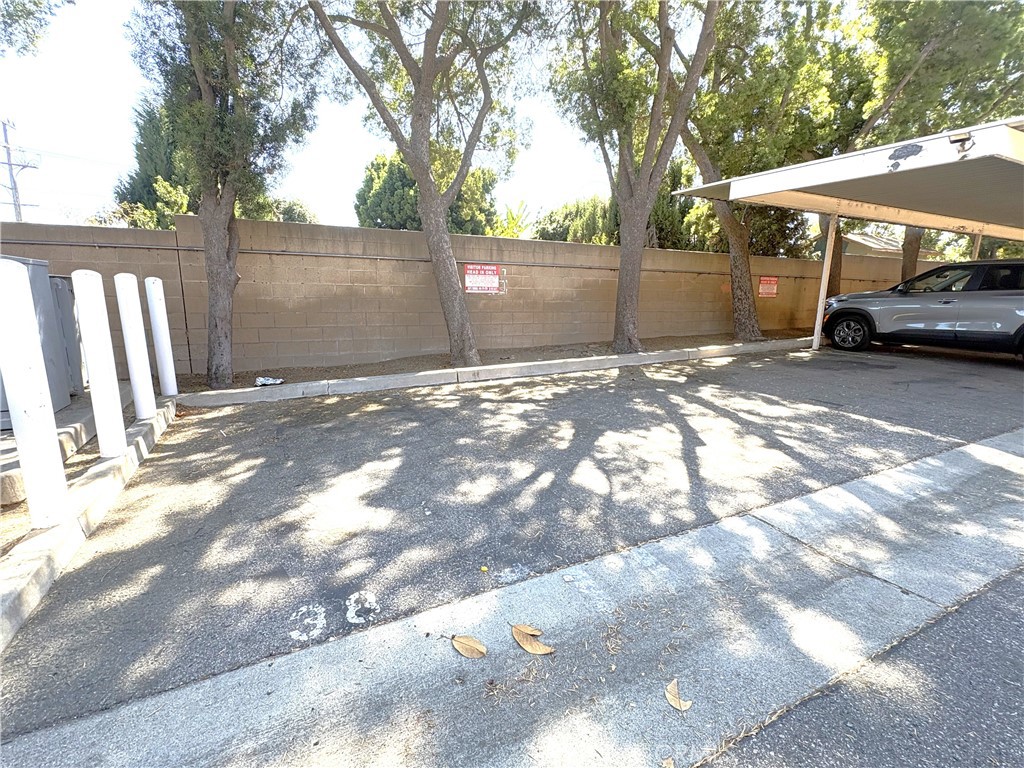 12601 Van Nuys 241 Property Photo 14