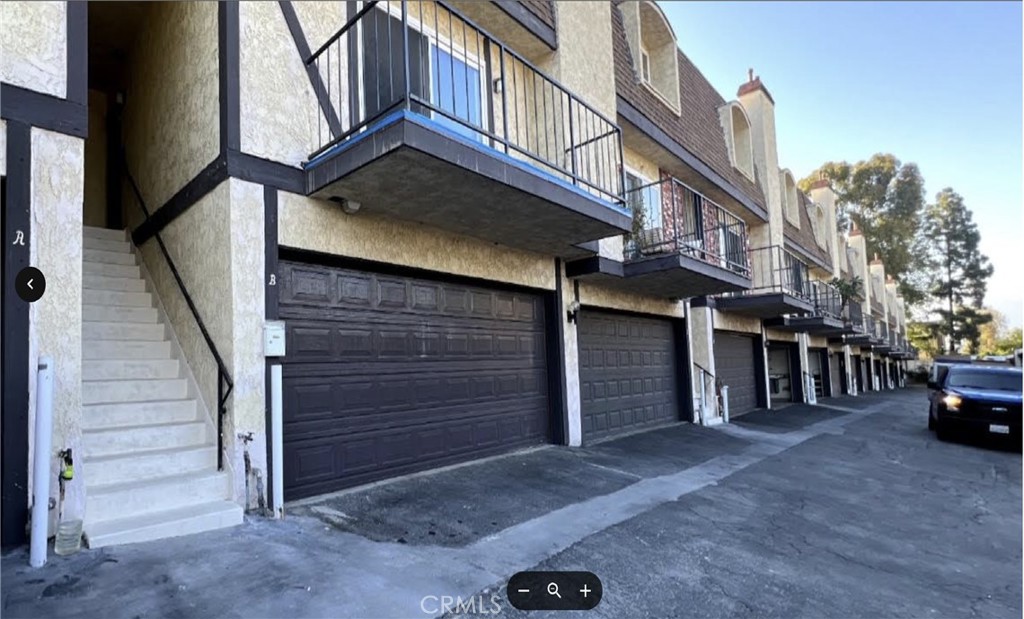 1818 Garvey Avenue B Property Photo