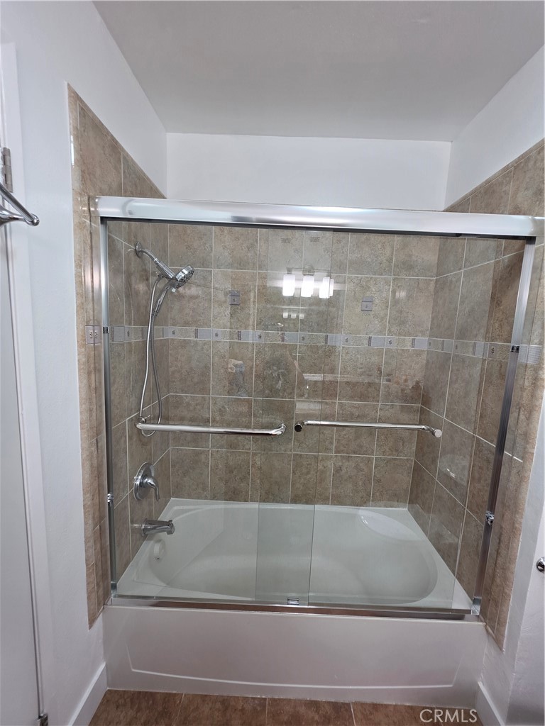 1818 Garvey Avenue B Property Photo 15