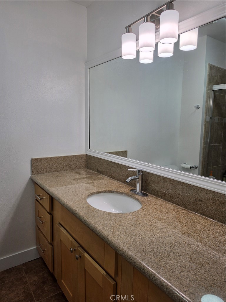 1818 Garvey Avenue B Property Photo 16