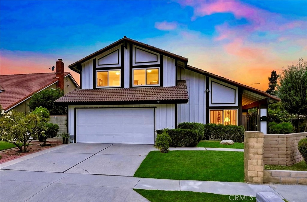 19003 Vickie Avenue Property Photo 2