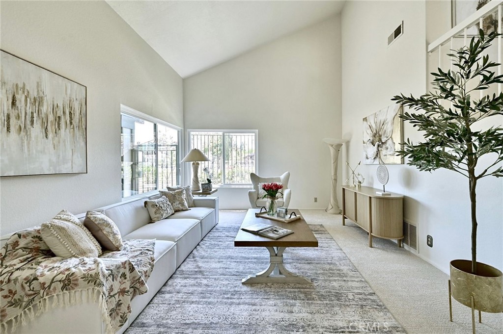 19003 Vickie Avenue Property Photo 4