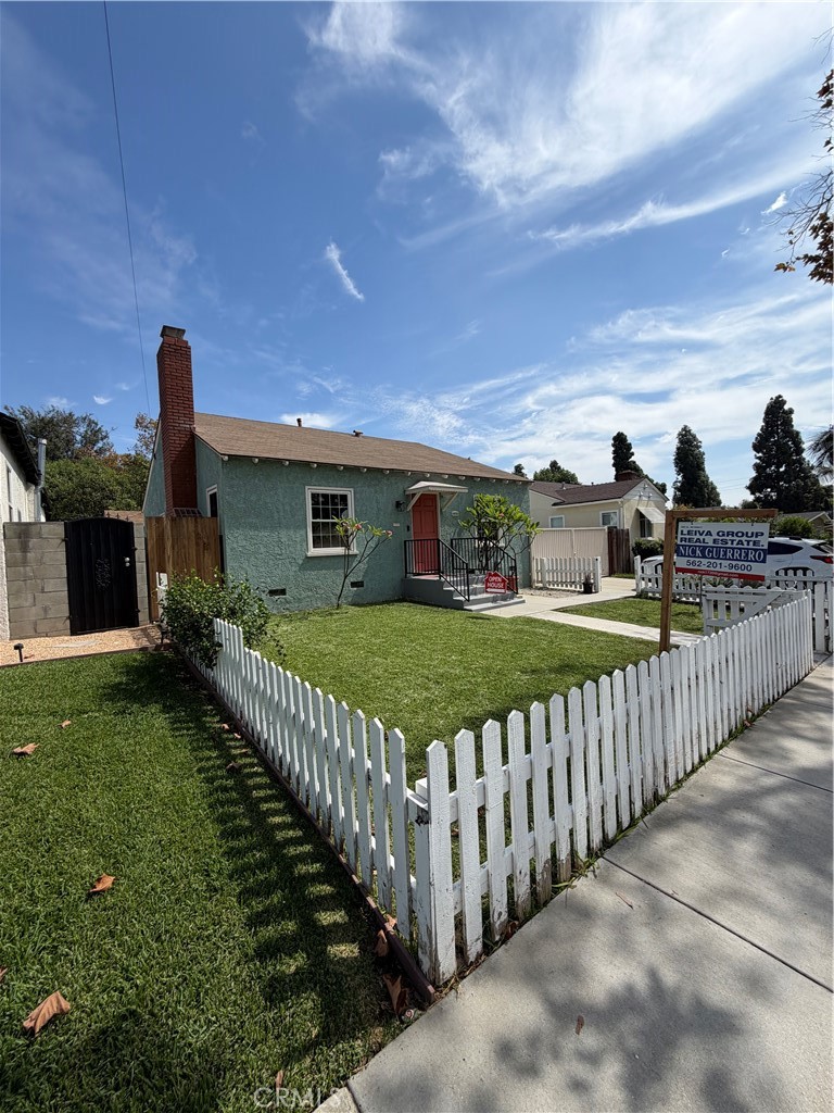 6232 Magnolia Property Photo 1