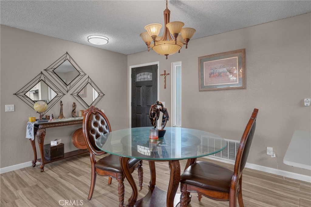1615 Occidental Property Photo 8