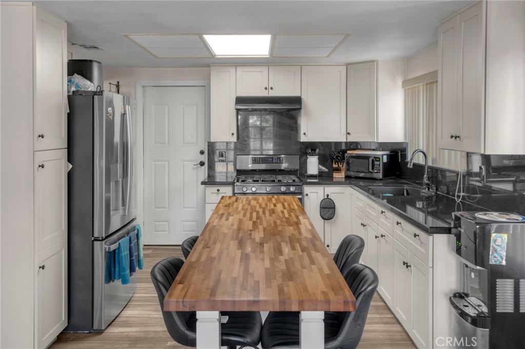 1615 Occidental Property Photo 14