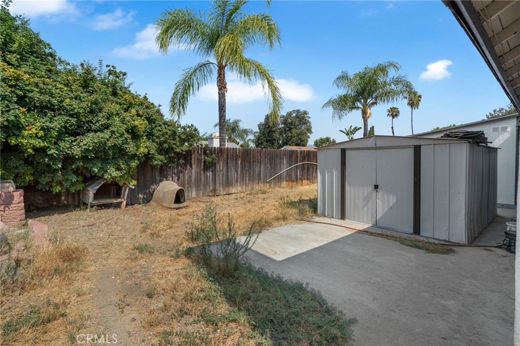 1615 Occidental Property Photo 32