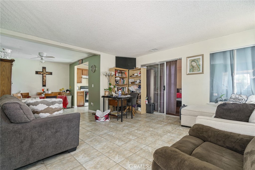 16171 Winterwood Property Photo 7