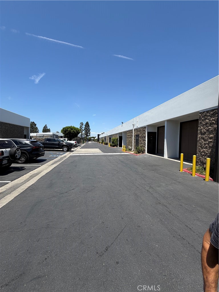12812 Valley View Street Property Photo 7