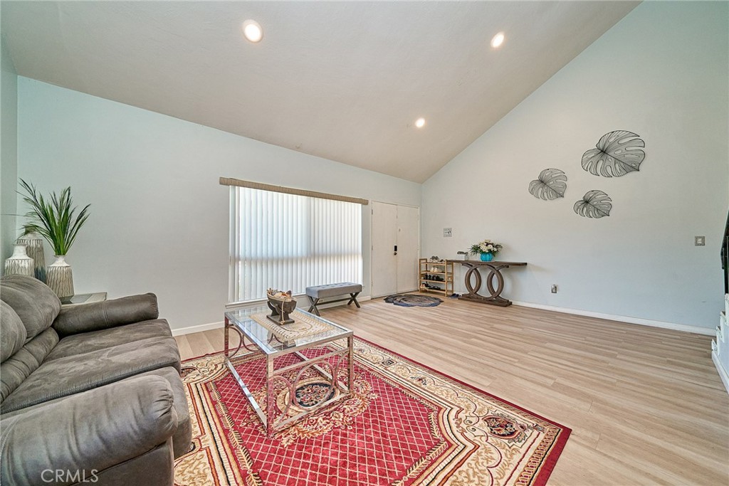 15523 Lancelot Avenue Property Photo 9