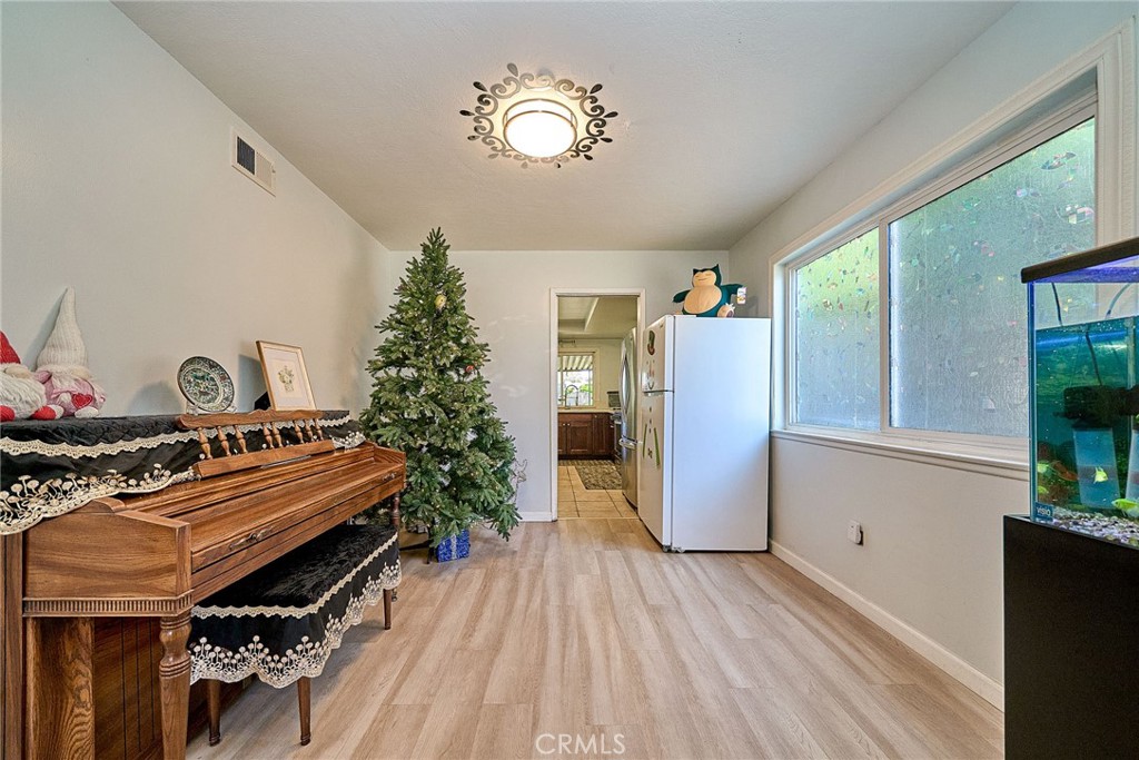 15523 Lancelot Avenue Property Photo 13