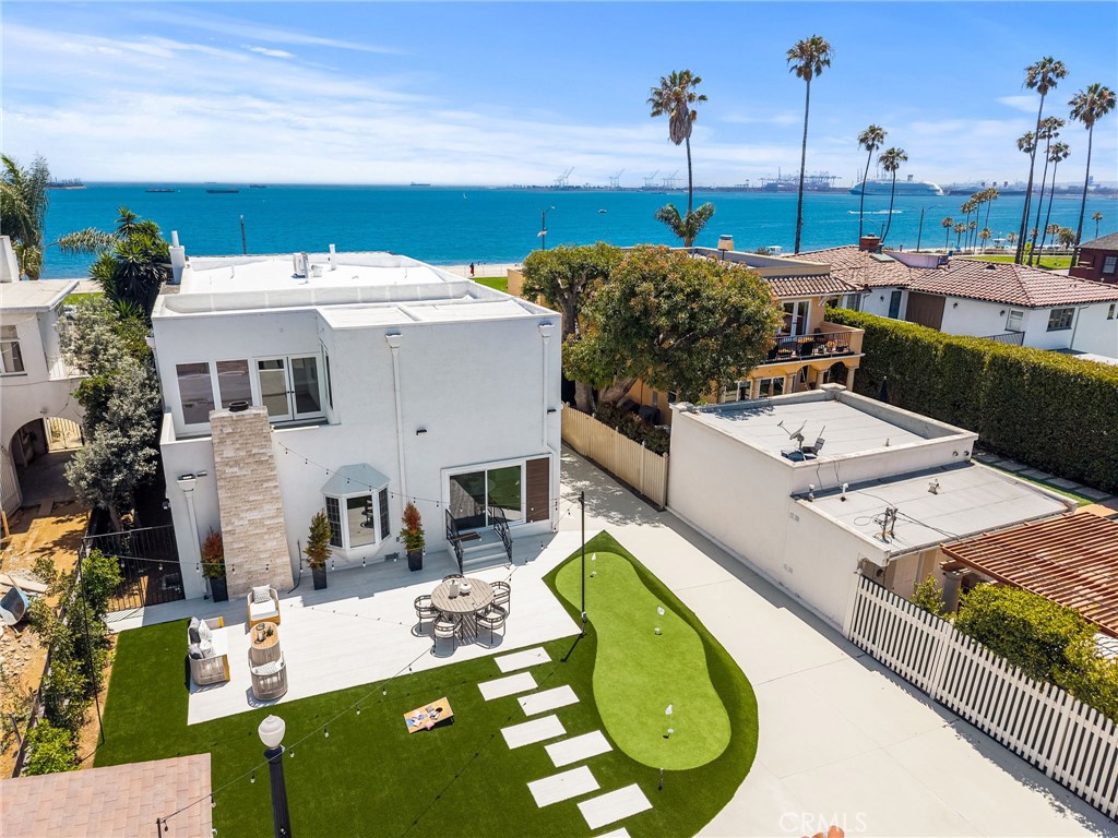 2747 E Ocean Boulevard Property Photo 2