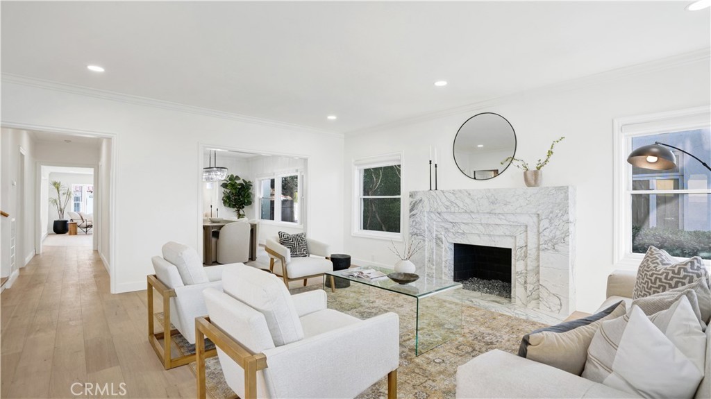 2747 E Ocean Boulevard Property Photo 4