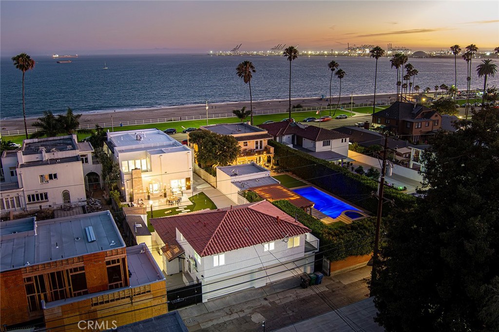 2747 E Ocean Boulevard Property Photo 67