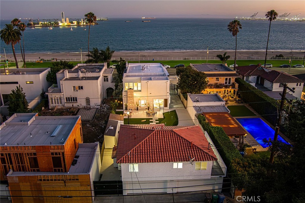 2747 E Ocean Boulevard Property Photo 69