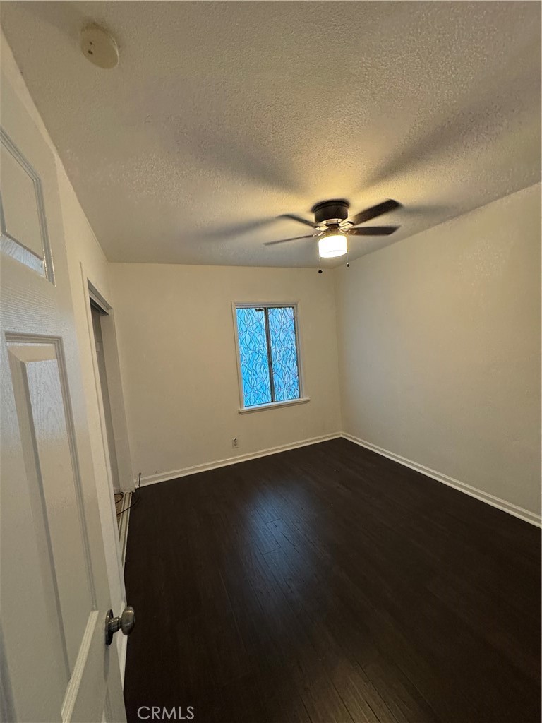 6228 Lemon Ave Property Photo 4