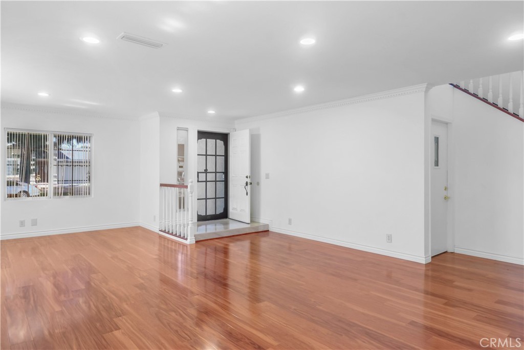 12912 Cantrece Property Photo 5