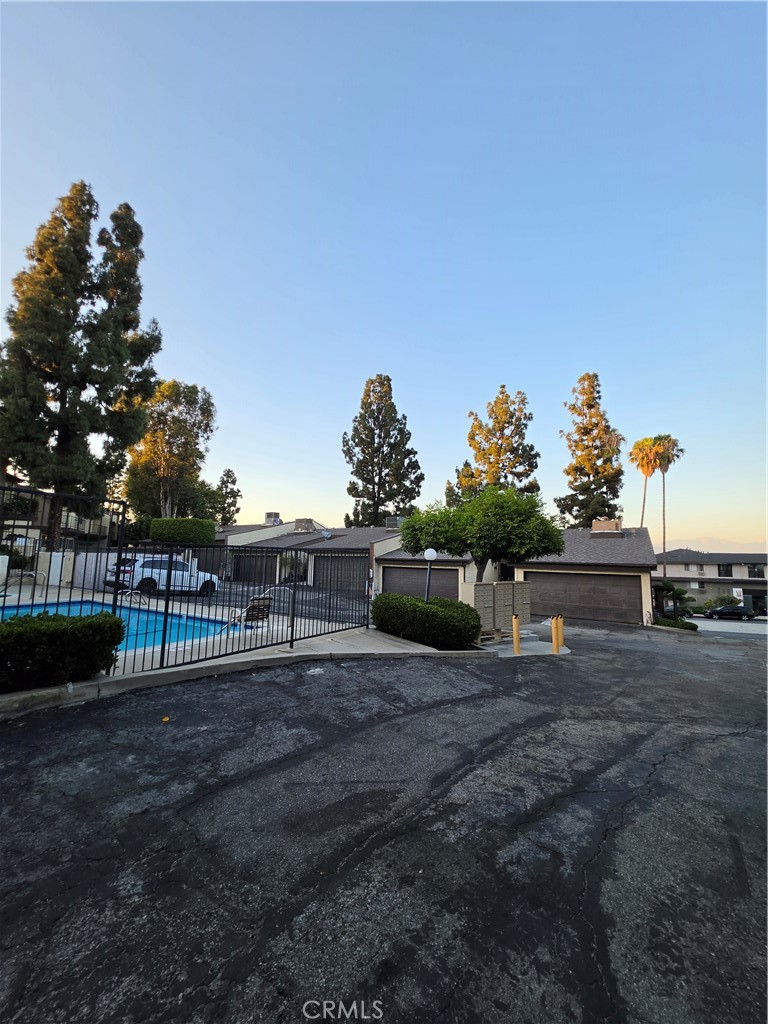 1816 Garvey Avenue E Property Photo 29
