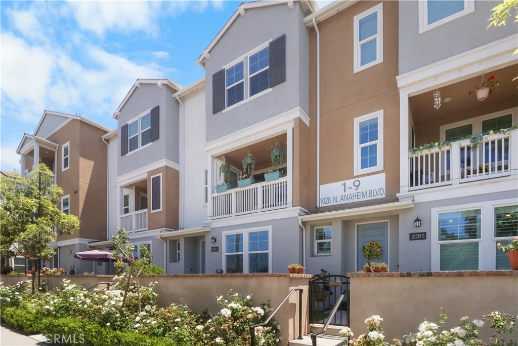 1028 N Anaheim Boulevard 4 Property Photo 1