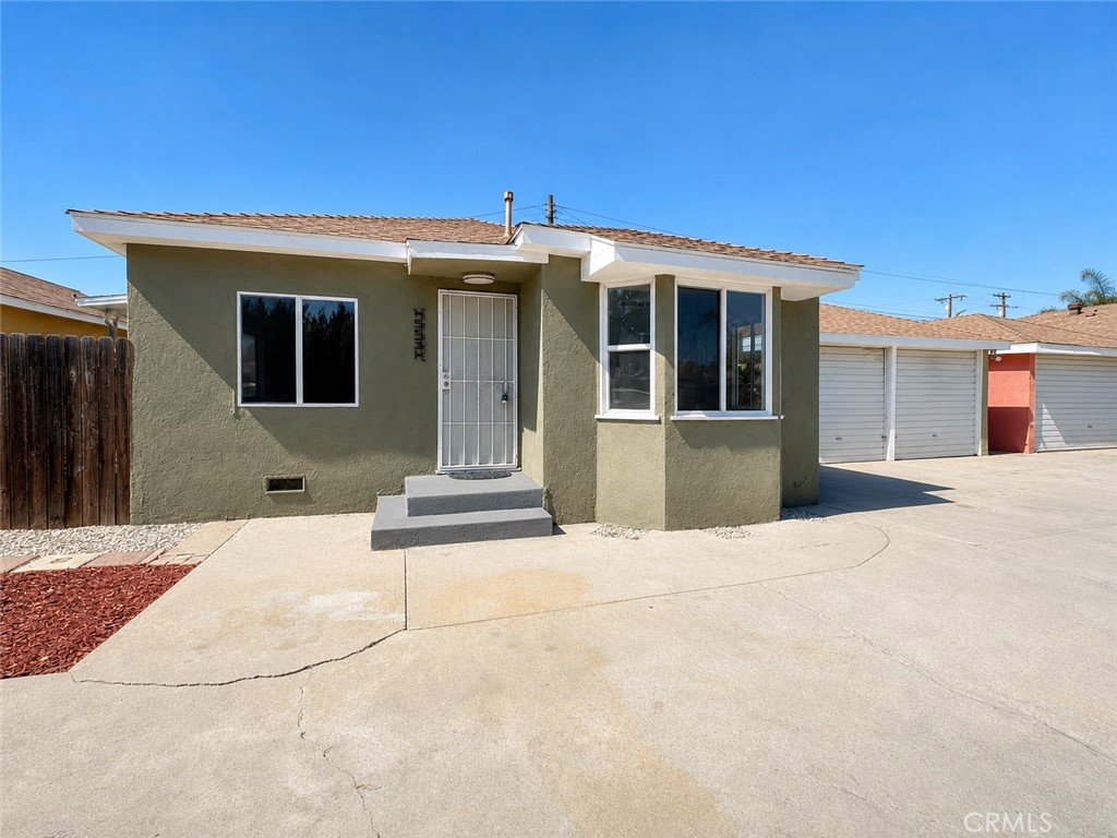 15531 Eucalyptus Avenue Property Photo 1